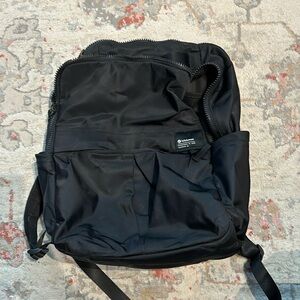 Lululemon Everyday Backpack 2.0 23L